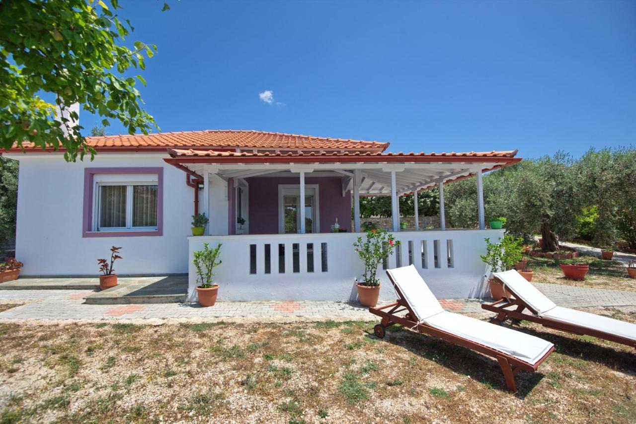 Myrtilo Cottage Votsi  Exterior photo